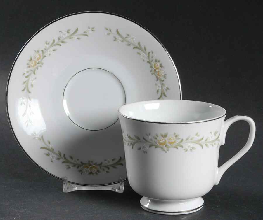 Milancia Footed Cup & Saucer Set by Ekco-1