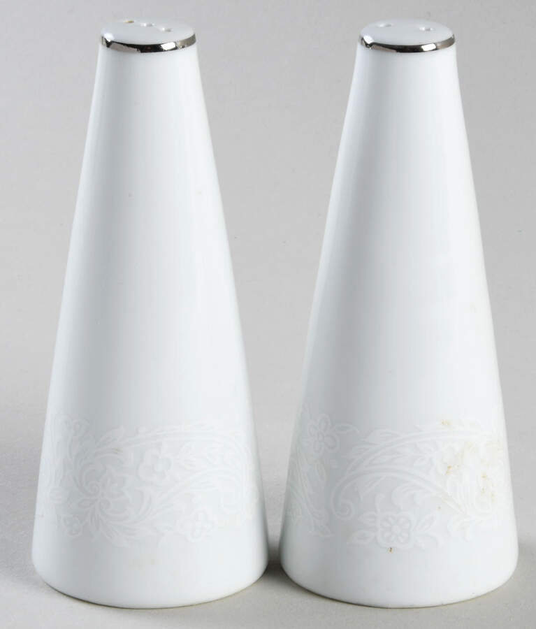Monique Lace Salt & Pepper Set by Ekco-1