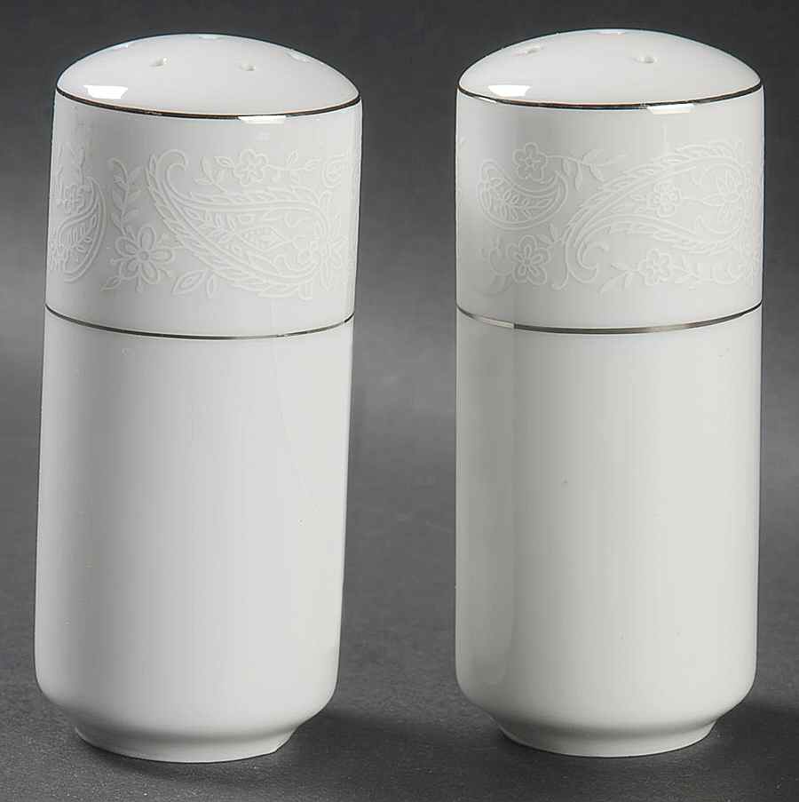 Monique Lace Salt & Pepper Set by Ekco-1