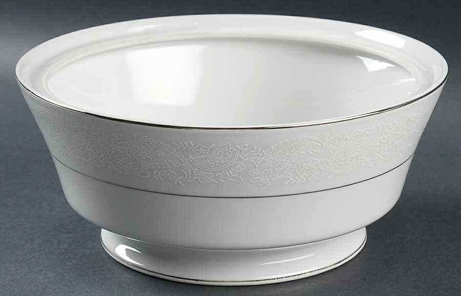 Monique Lace Round Vegetable No Lid by Ekco-1