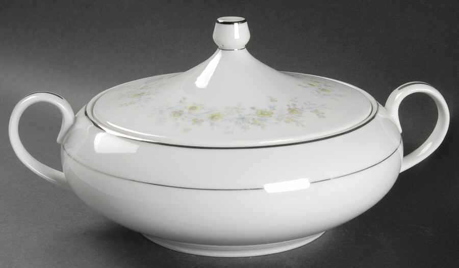 Serenade Round Covered Vegetable by Ekco-1