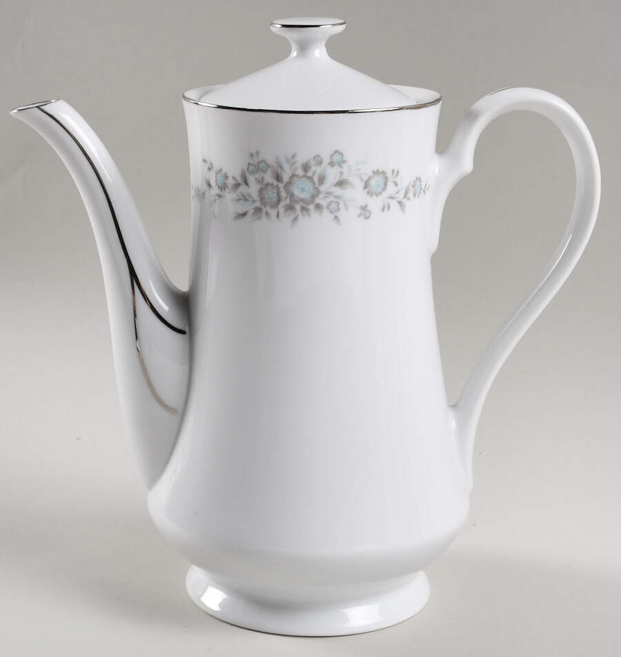 Winsford Coffee Pot & Lid by Ekco-1