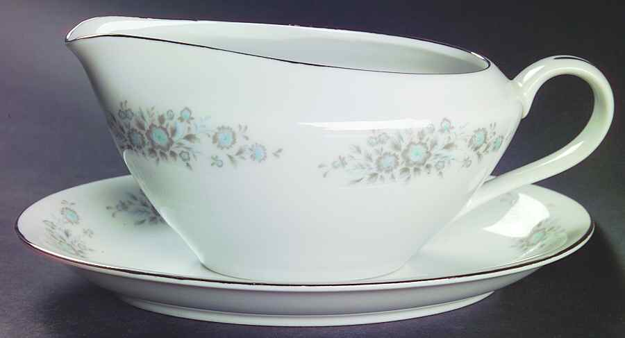 Winsford Gravy Boat & Underplate/Relish by Ekco-1