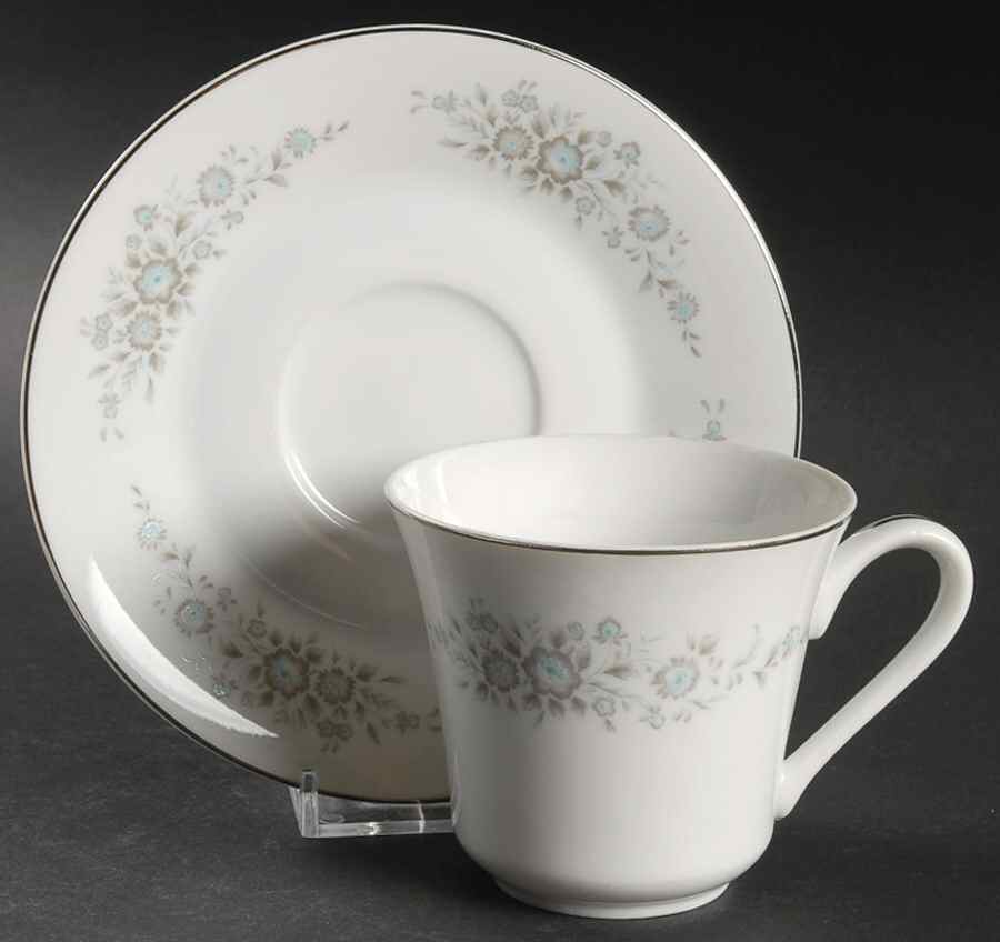 Winsford Flat Cup & Saucer Set by Ekco-1