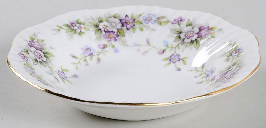 Chantilly Fruit/Dessert (Sauce) Bowl by Elizabethan-1