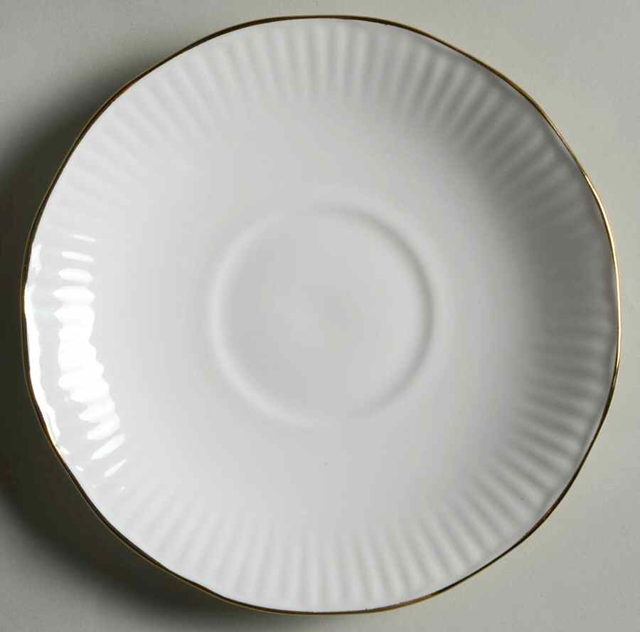 Charmaine (Gold Trim) Saucer by Elizabethan-1
