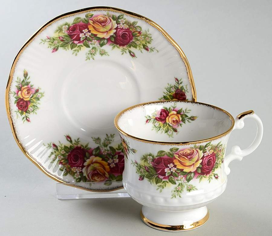English Garden Footed Cup & Saucer Set by Elizabethan-1