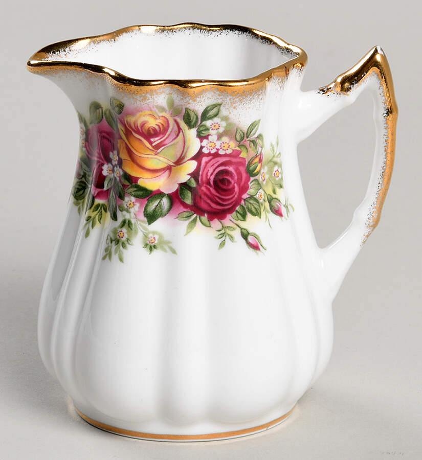 English Garden Mini Creamer by Elizabethan-1