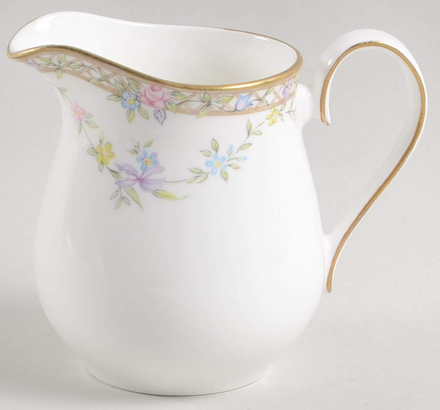 Garland Rose Creamer by Elizabethan-1