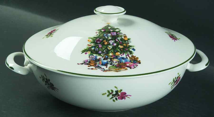 Seasons Greetings Round Covered Vegetable by Elizabethan-1