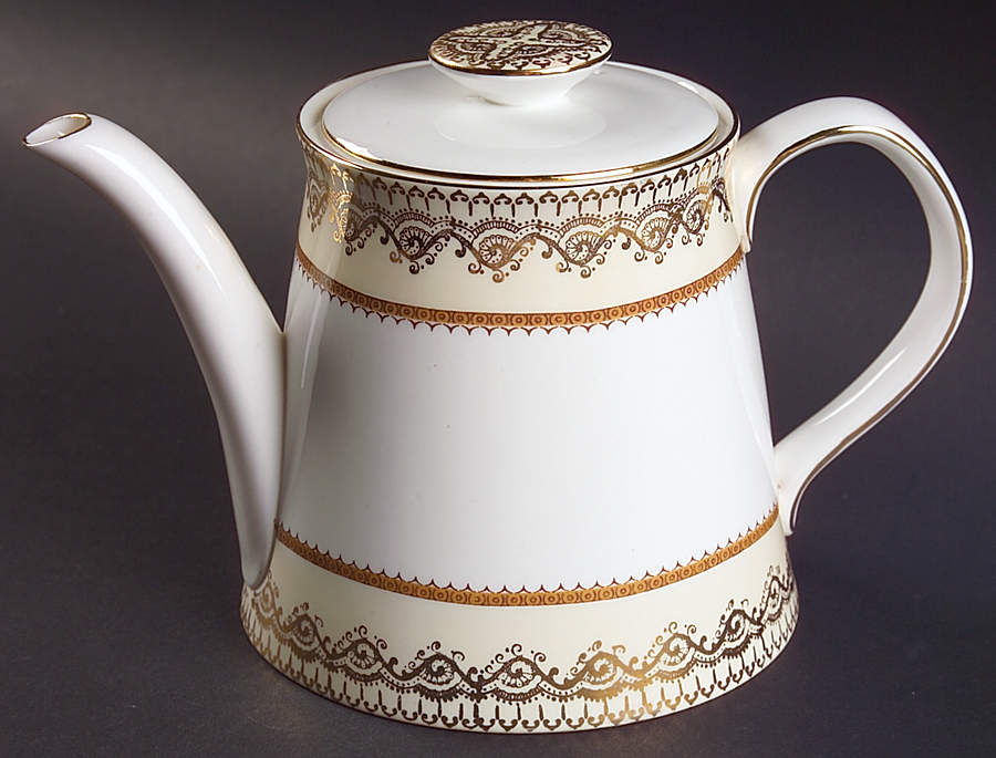 Swiss Cottage Teapot & Lid by Elizabethan-1