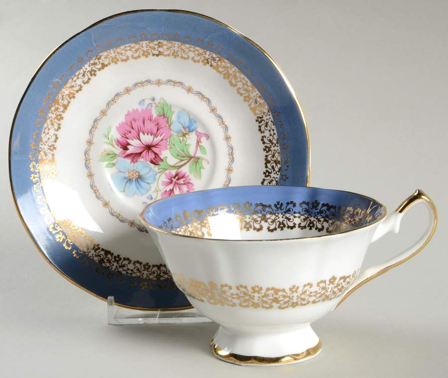 Versailles Footed Cup & Saucer Set by Elizabethan-1
