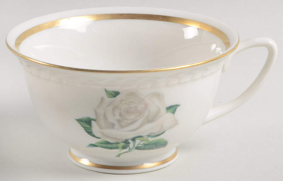 EMB5 Footed Cup by Embassy (American)-1