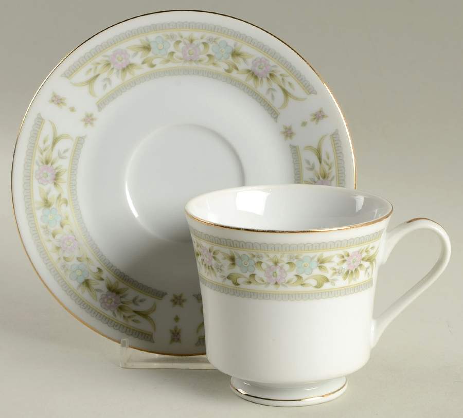 Arcadia Footed Cup & Saucer Set by Empress (Japan)-1