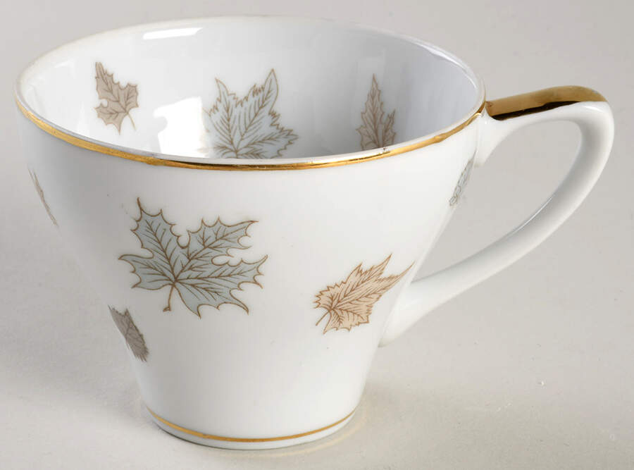Ballet Flat Cup by Empress (Japan)-1