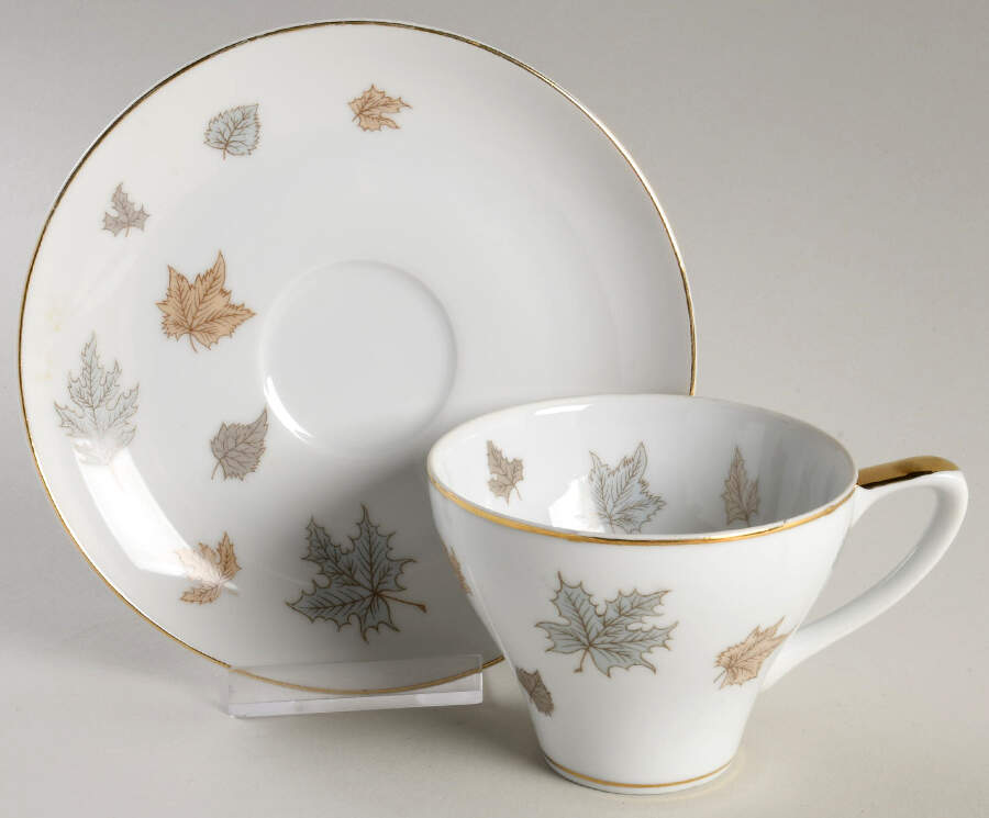 Ballet Flat Cup & Saucer Set by Empress (Japan)-1