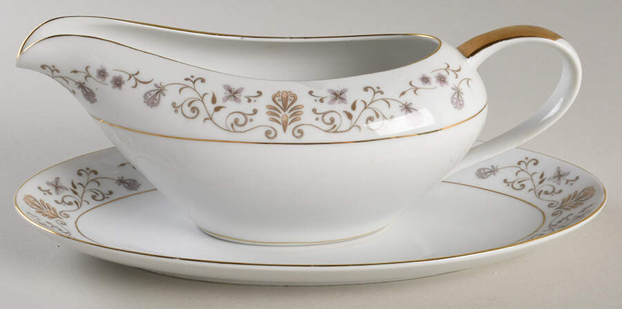 Duchess Gravy Boat & Underplate/Relish by Empress (Japan)-1