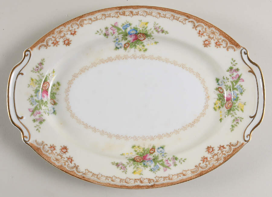 EMP1 11" Oval Serving Platter by Empress (Japan)-1