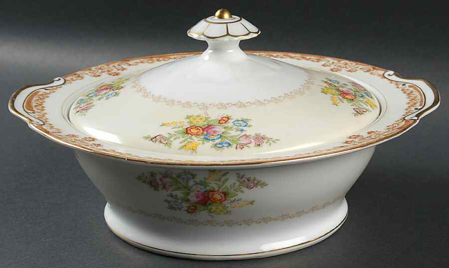 EMP1 Round Covered Vegetable by Empress (Japan)-1