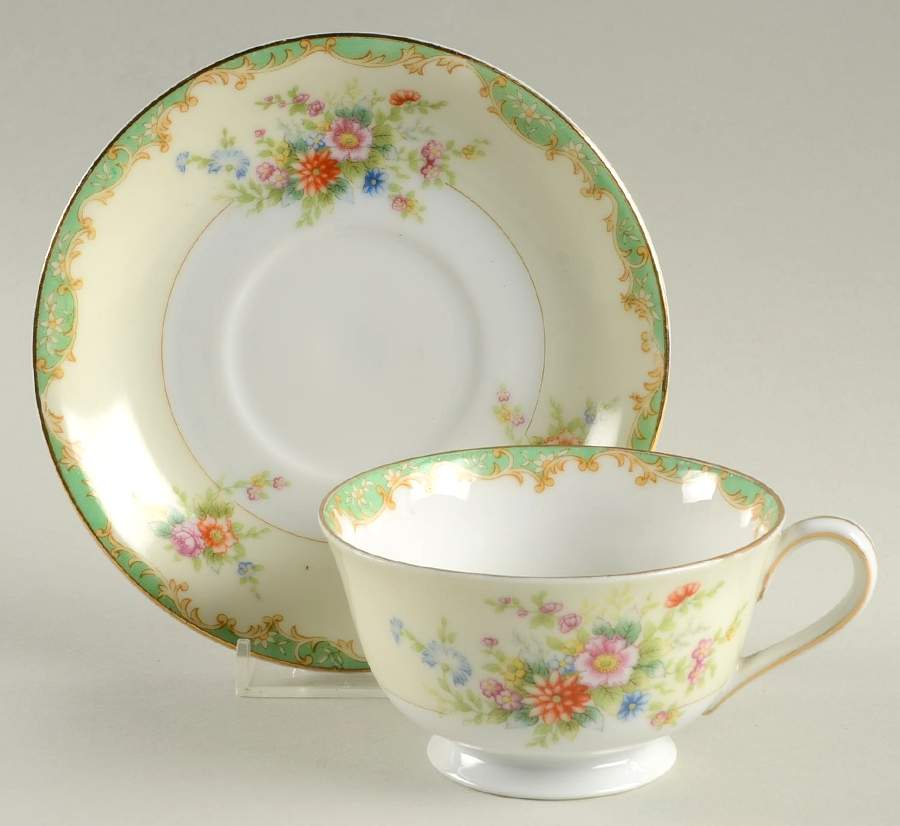 EMP15 Footed Cup & Saucer Set by Empress (Japan)-1
