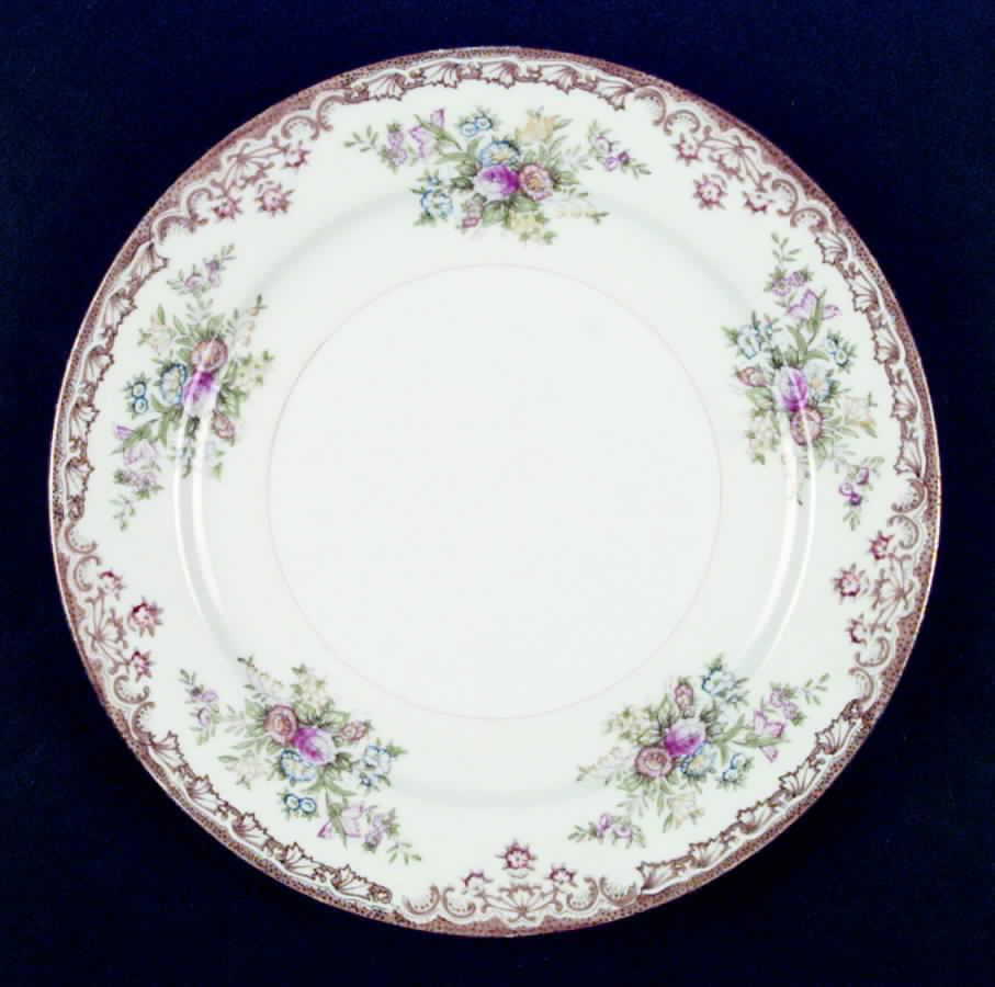EMP23 (JAPAN) Dinner Plate by Empress (Japan)-1