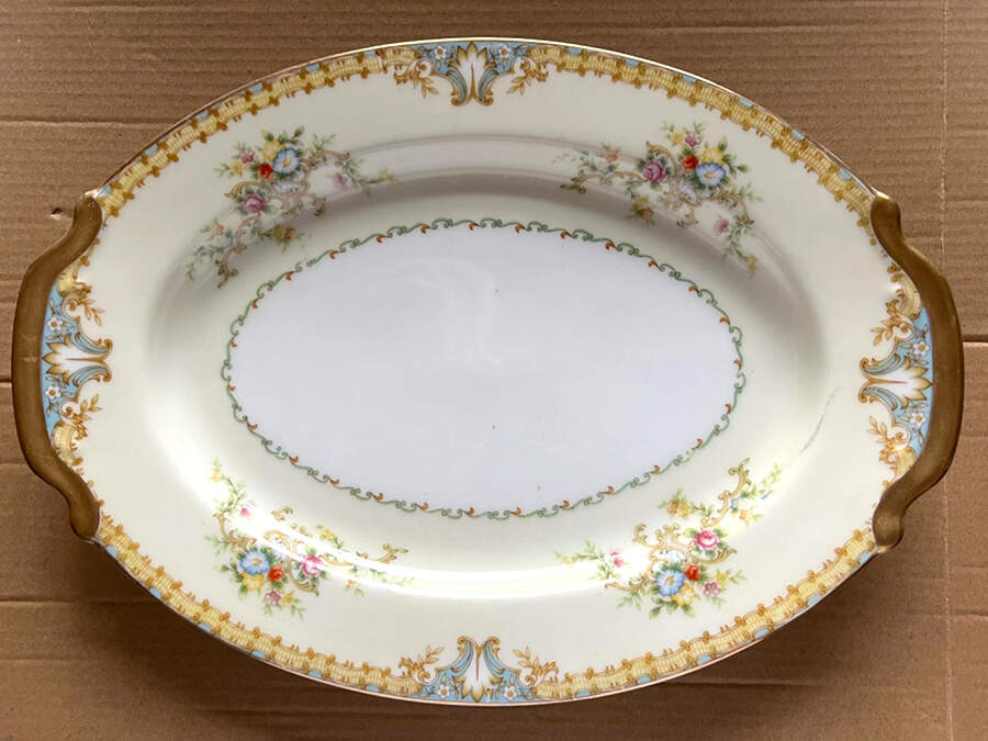 EMP32 (JAPAN) 11" Oval Serving Platter by Empress (Japan)-1