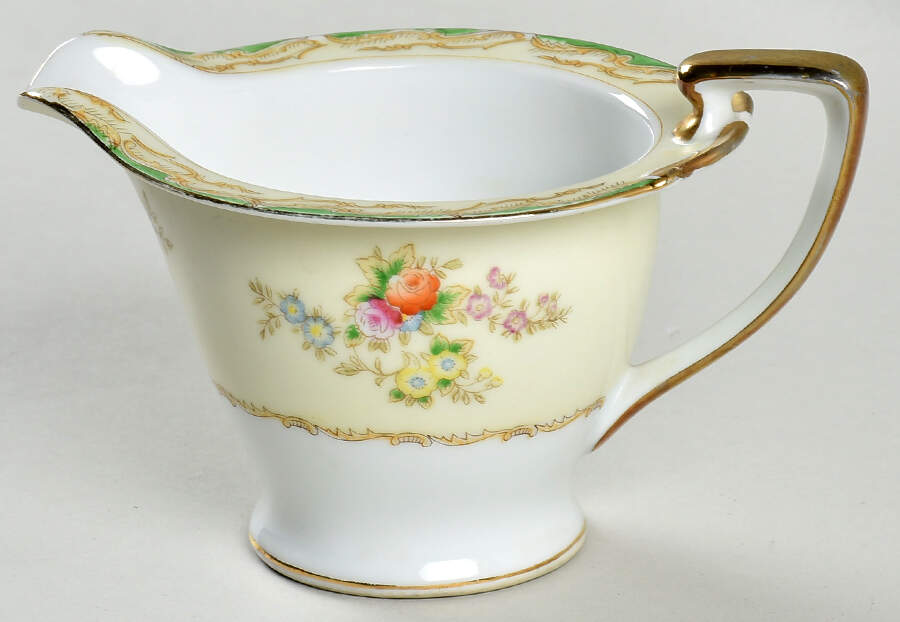 Flora (No #) Creamer by Empress (Japan)-1