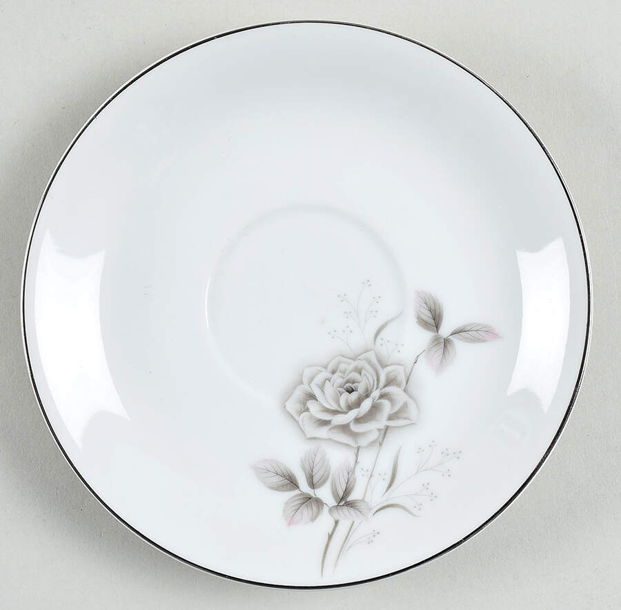 Gloria Saucer by Empress (Japan)-1