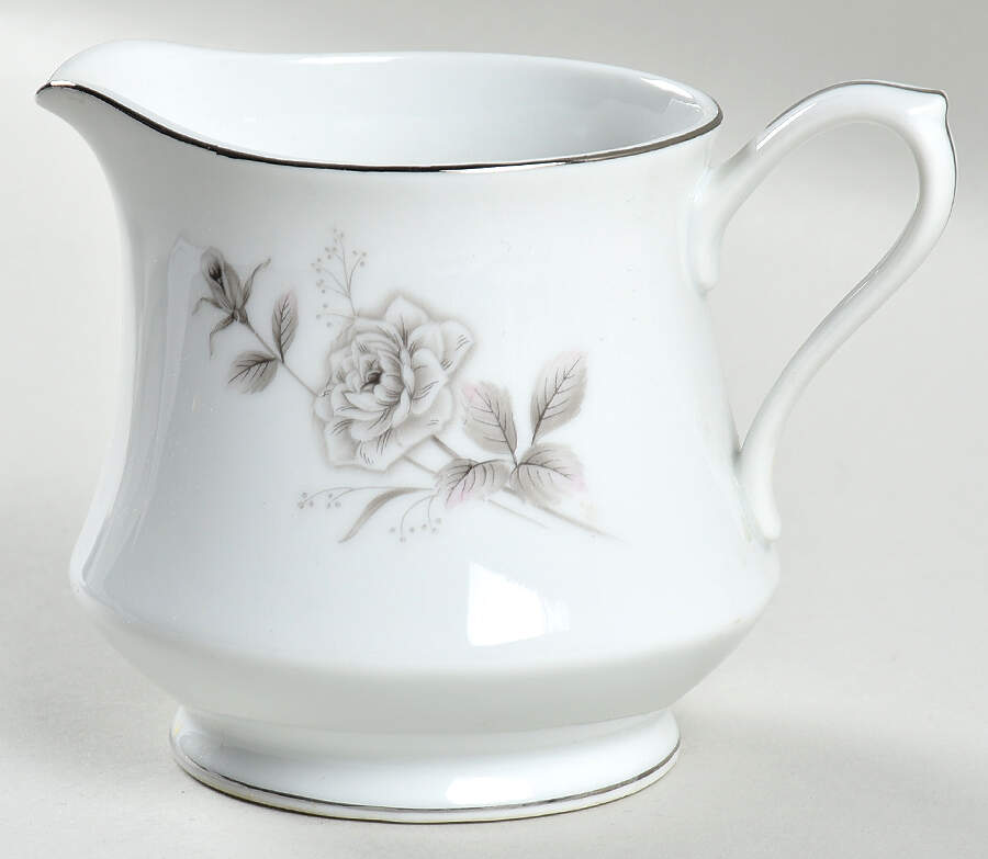 Gloria Creamer by Empress (Japan)-1