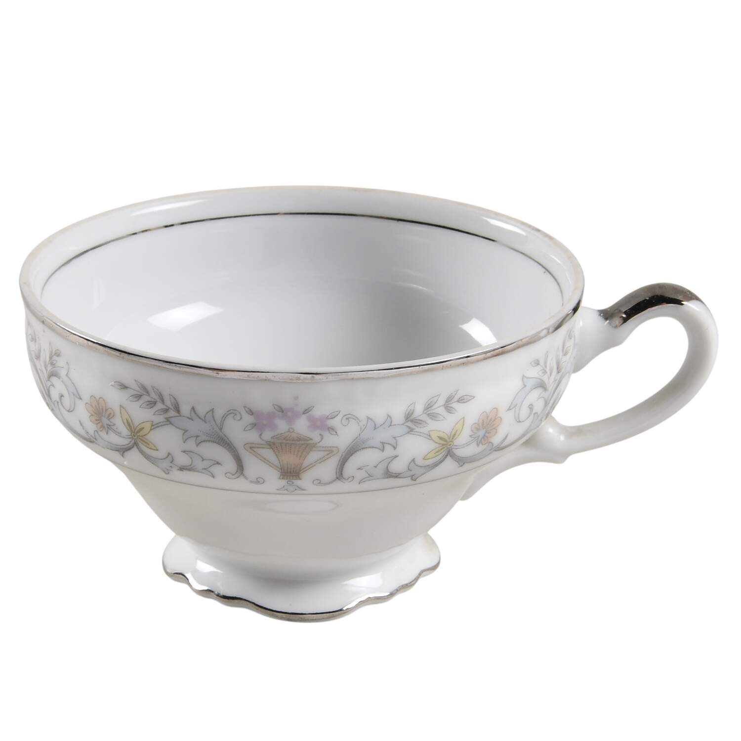Gotham Footed Cup by Empress (Japan)-1