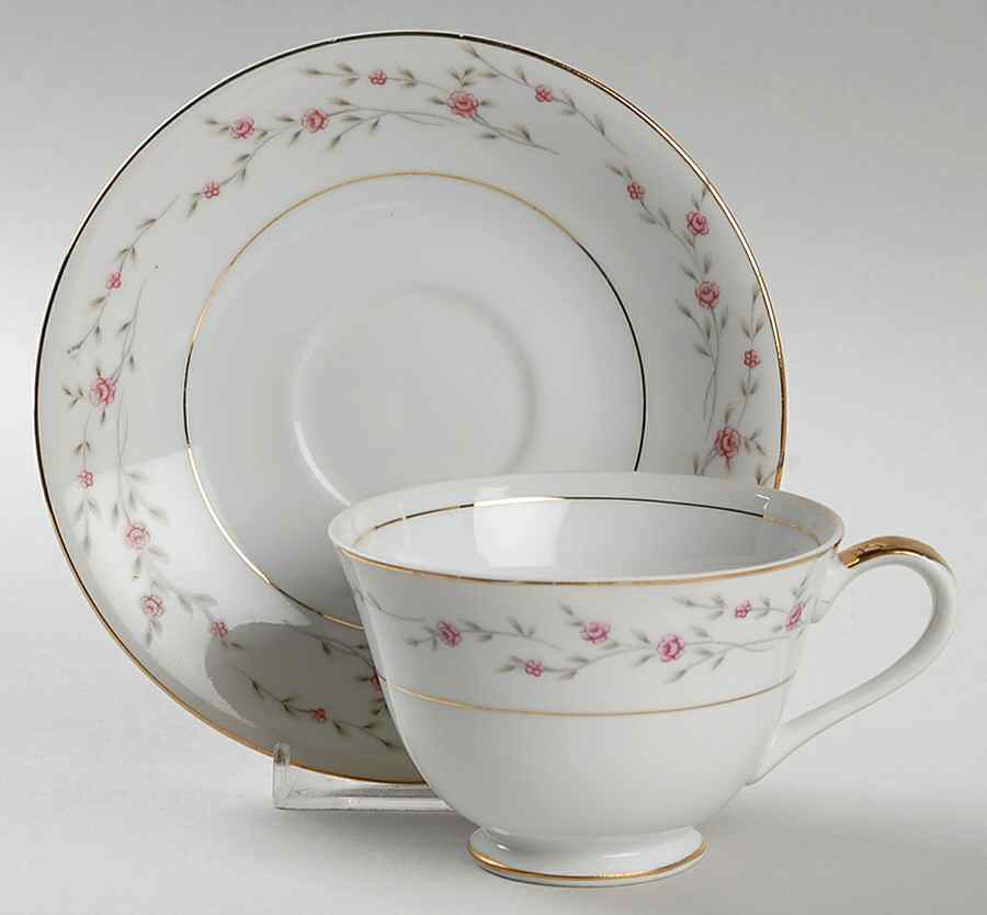 Prestige Footed Cup & Saucer Set by Empress (Japan)-1