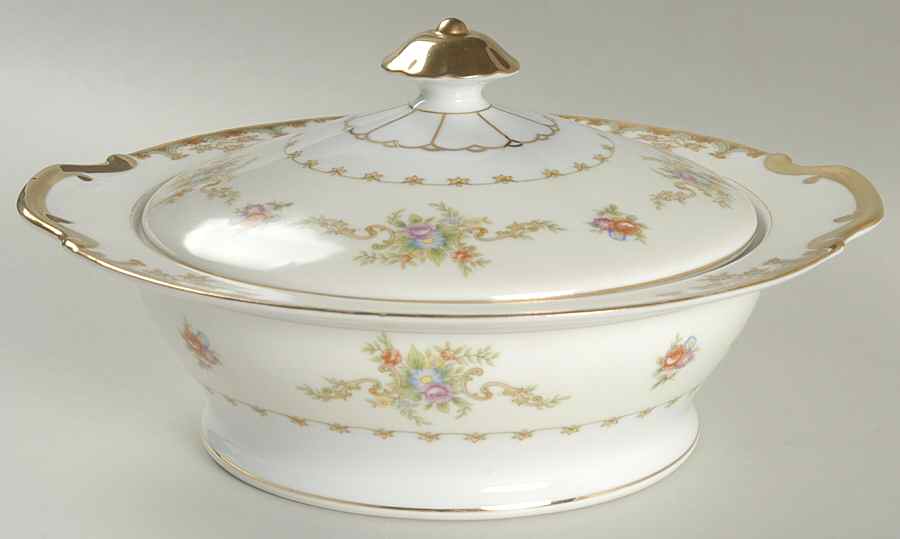 Regent Round Covered Vegetable by Empress (Japan)-1