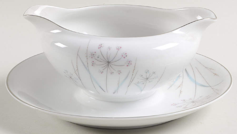 Trousseau Gravy Boat with Attached Underplate by Empress (Japan)-1