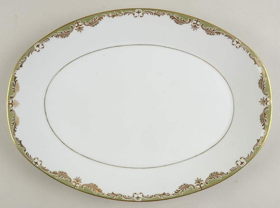 Verde Dinner Plate by Empress (Japan)-1