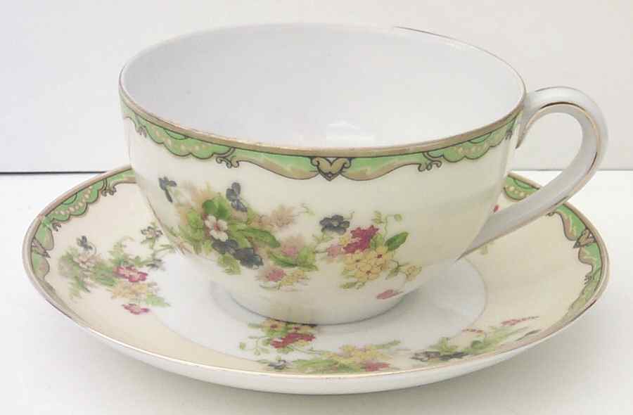 Woodmere Flat Cup & Saucer Set by Empress (Japan)-1