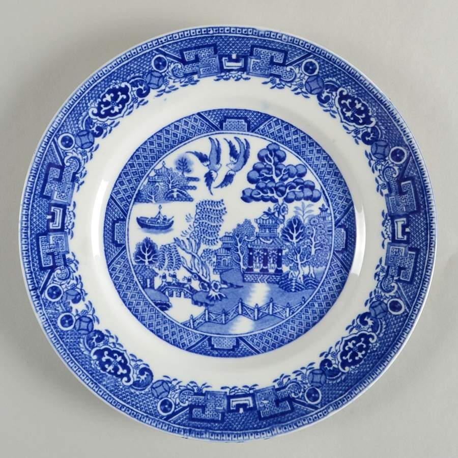 Old Willow Luncheon Plate by England-1