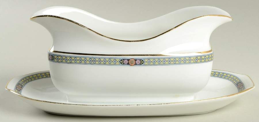 4907 Gravy Boat with Attached Underplate by Epiag-1
