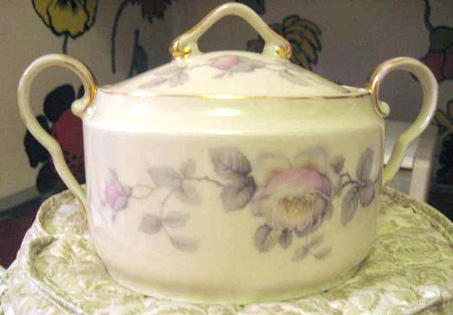 7664 Sugar Bowl & Lid by Epiag-1