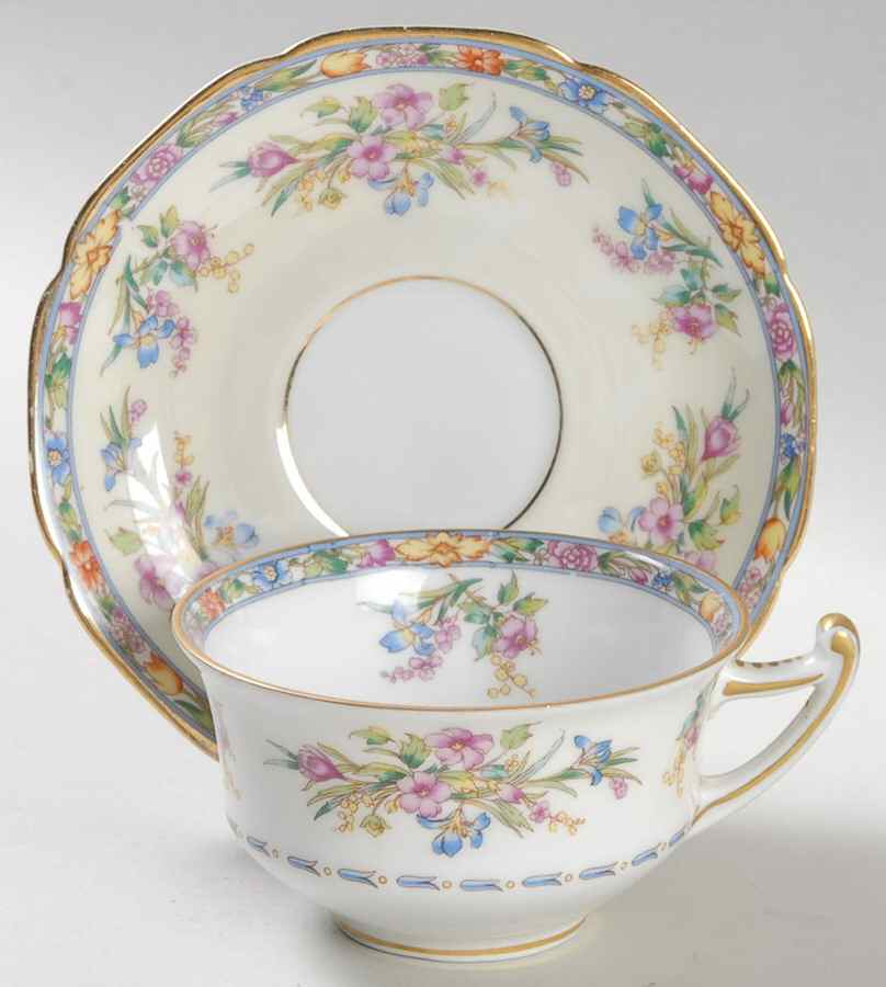 8987 Flat Cup & Saucer Set by Epiag-1