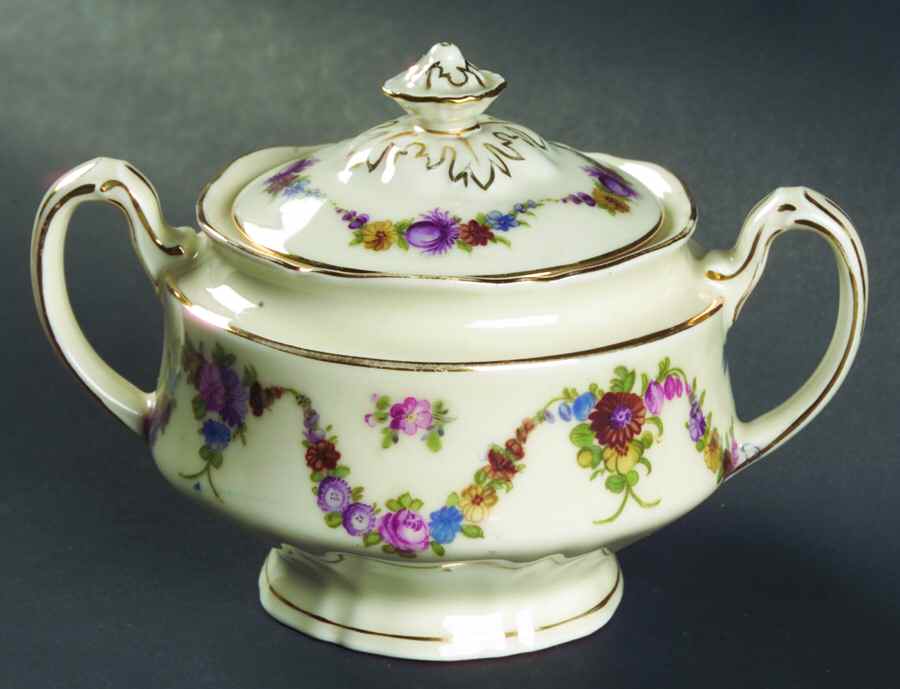 9954-9195 (Cream, Emboss Groove Edge) Sugar Bowl & Lid by Epiag-1