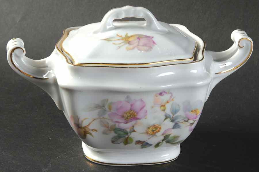 02460 Sugar Bowl & Lid by Epiag-1