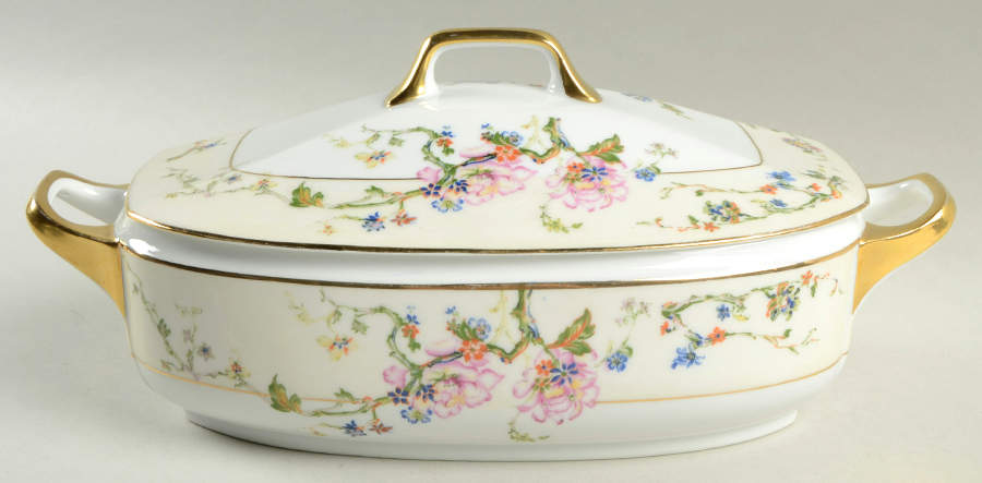 Merveille Oval Covered Vegetable by Epiag-1