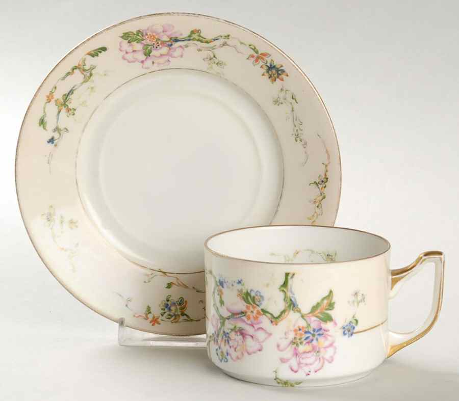 Merveille Flat Cup & Saucer Set by Epiag-1