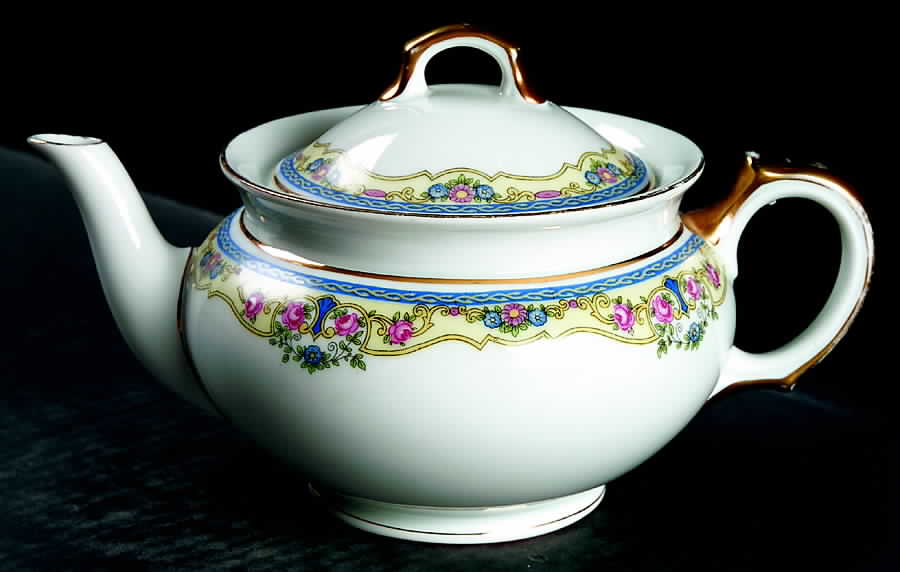 Montreuxe Teapot & Lid by Epiag-1