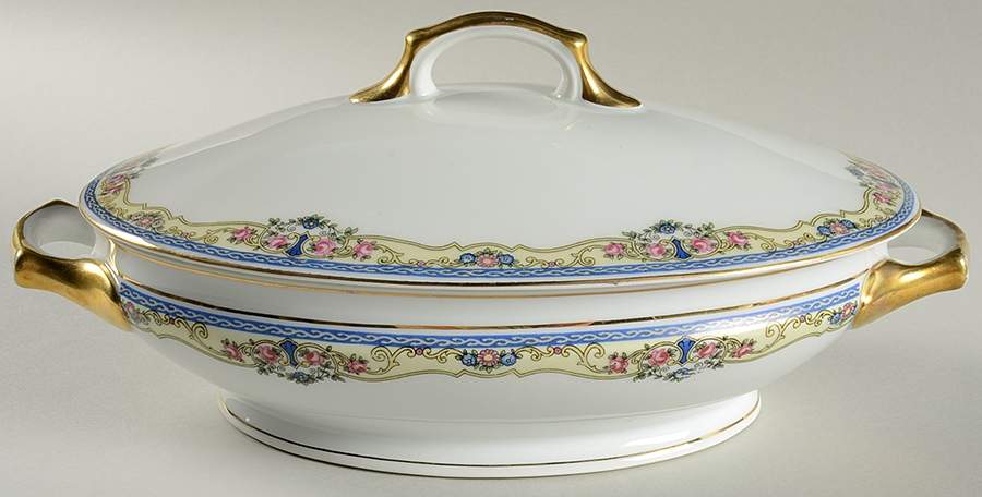Montreuxe Oval Covered Vegetable by Epiag-1