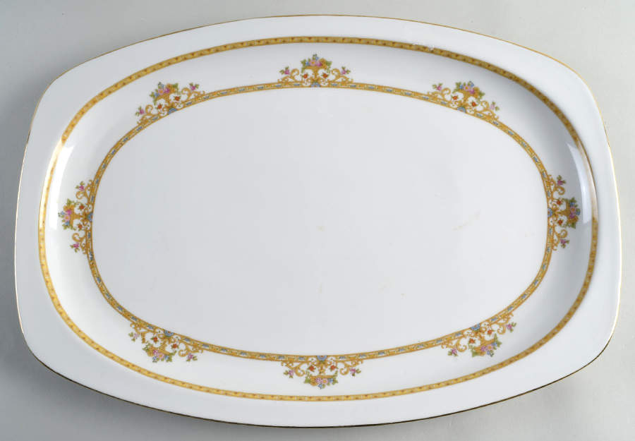 Moresque (White) 18" Oval Serving Platter by Epiag-1
