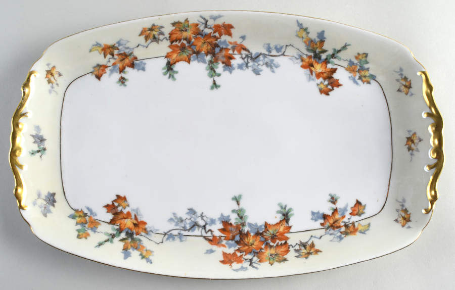 Silver Maple (Platinum) 15" Oval Serving Platter by Epiag-1