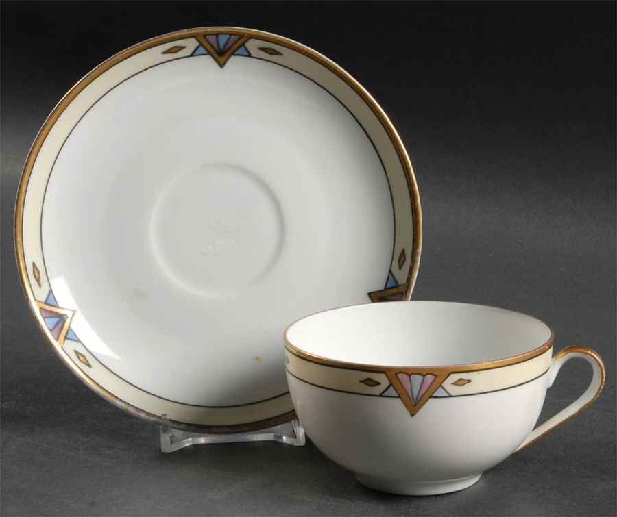 Venus Flat Cup & Saucer Set by Epiag-1