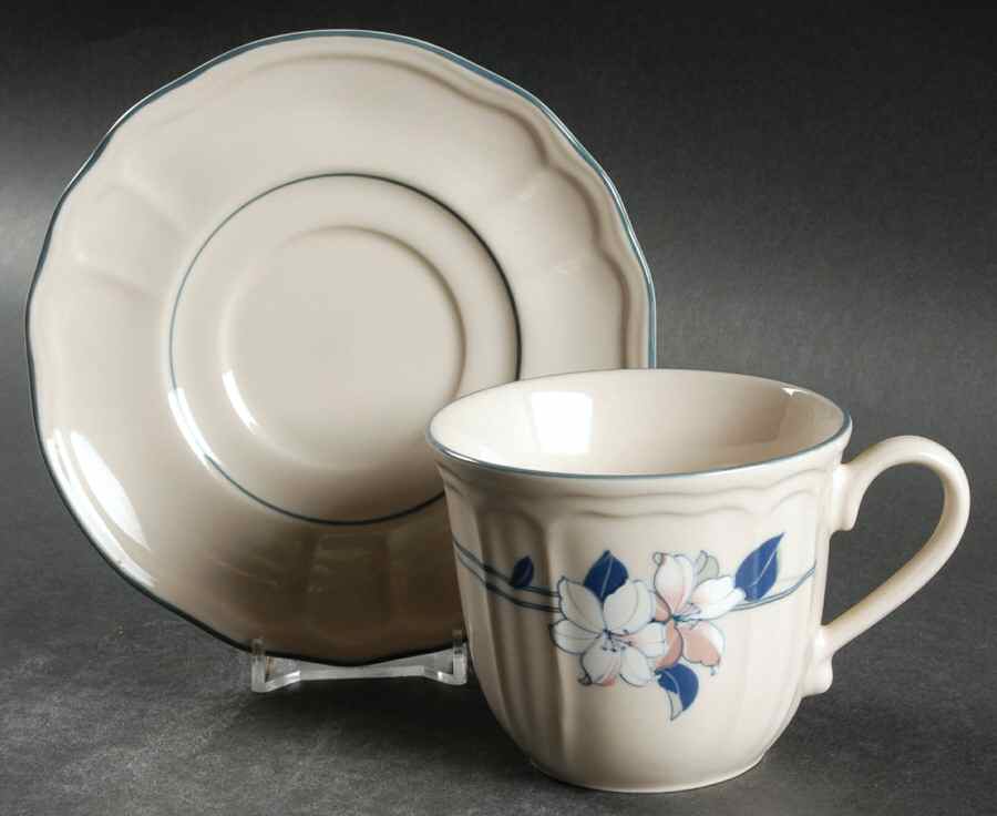 New Apple Blossom (Scalloped Edge) Flat Cup & Saucer Set by Epoch-1