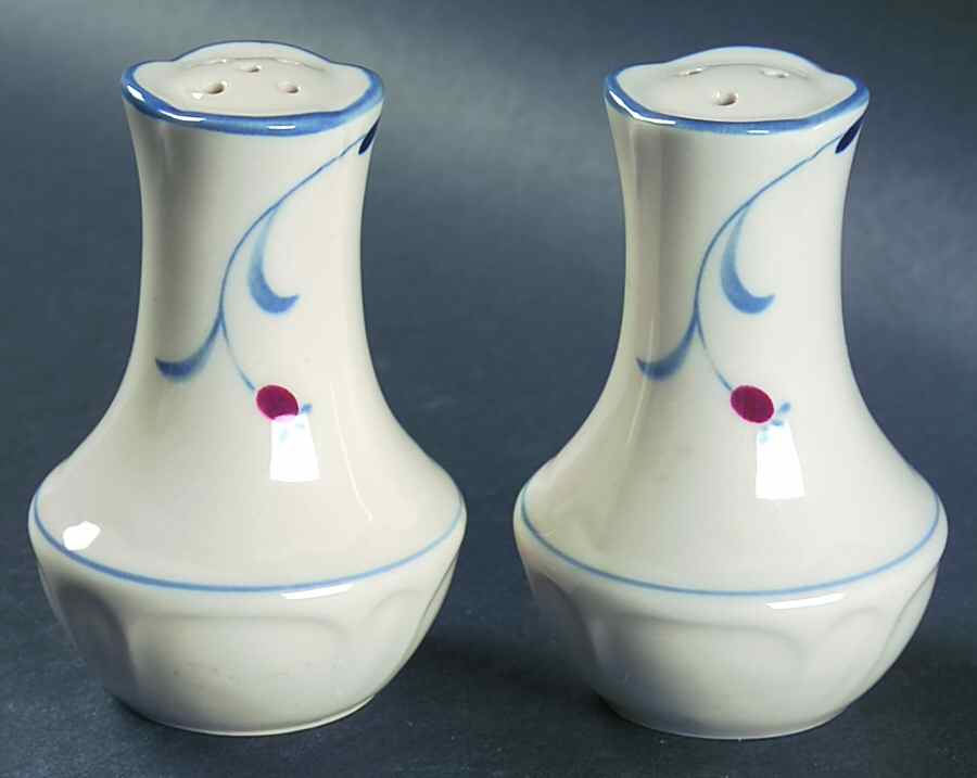 Berry Grove Salt & Pepper Set by Epoch-1